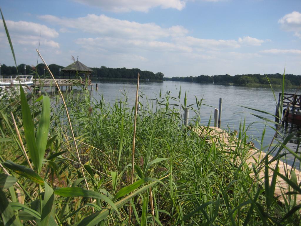 Schloss-Und Seeblick Apartment Rheinsberg Eksteriør bilde