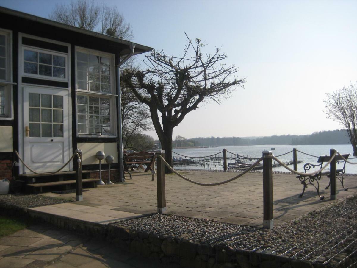 Schloss-Und Seeblick Apartment Rheinsberg Eksteriør bilde